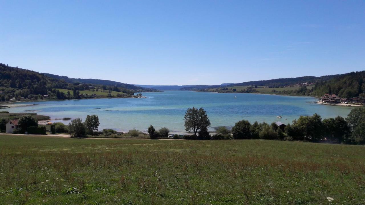 Le Charme Des 2 Lacs Malbuisson Exteriör bild